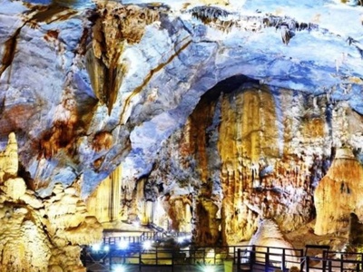 HUE TO PARADISE CAVE 1 Day Group Tour